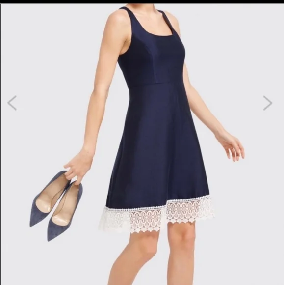 SOLD 🪻🎀👗🎀🪻PRICE DROP TODAY ONLY  🎀👗🎀NWT BEAUTIFUL DRAPER JAMES DRESS - Picture 2 of 10